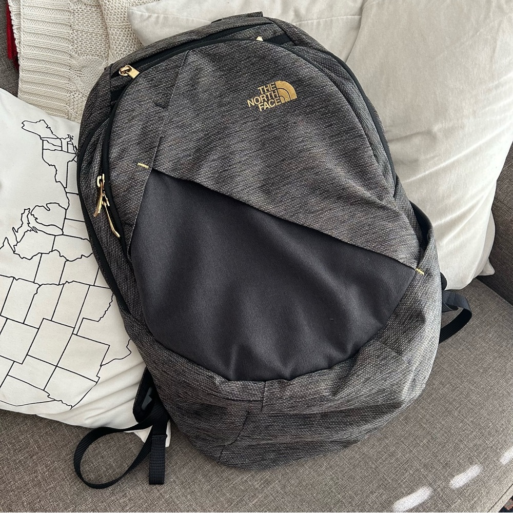 The North Face 21L Isabella women’s backpack.